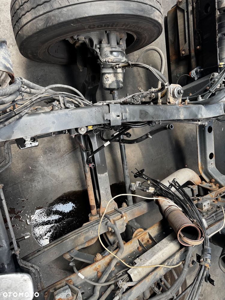 Oś przednia, piasty, zaciski Iveco Stralis Euro 6
