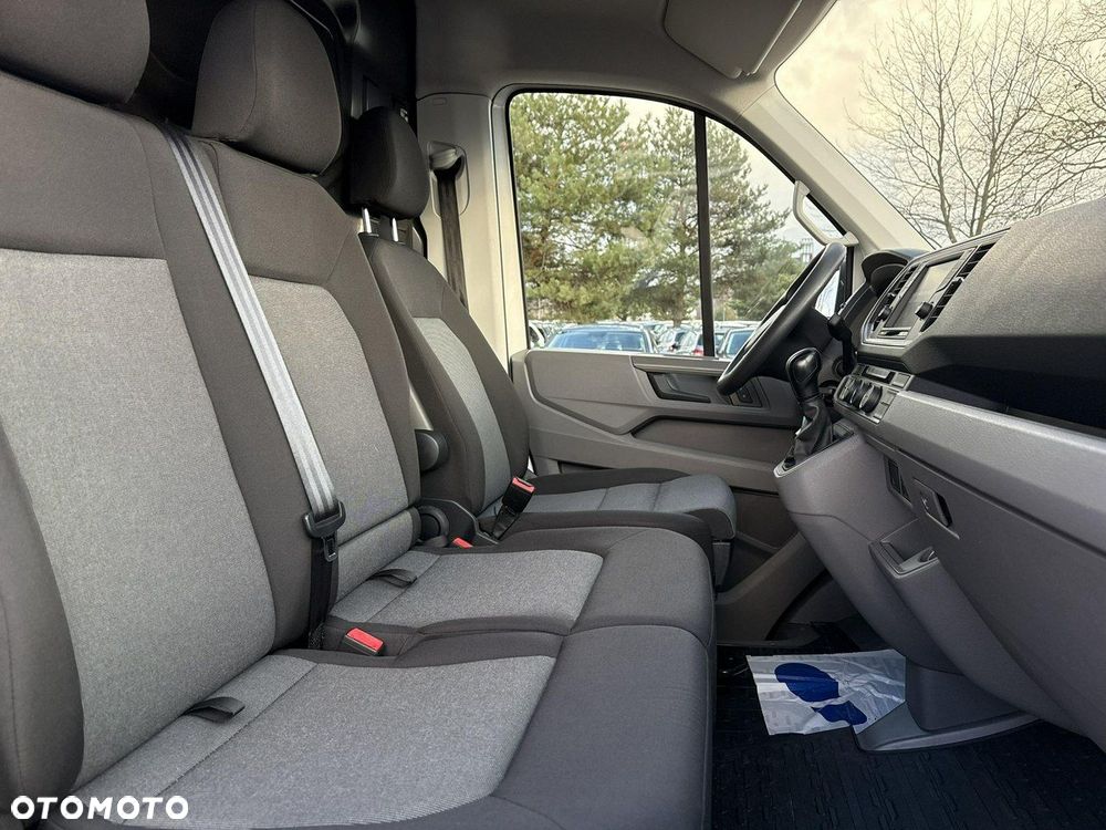 Volkswagen Crafter - 28