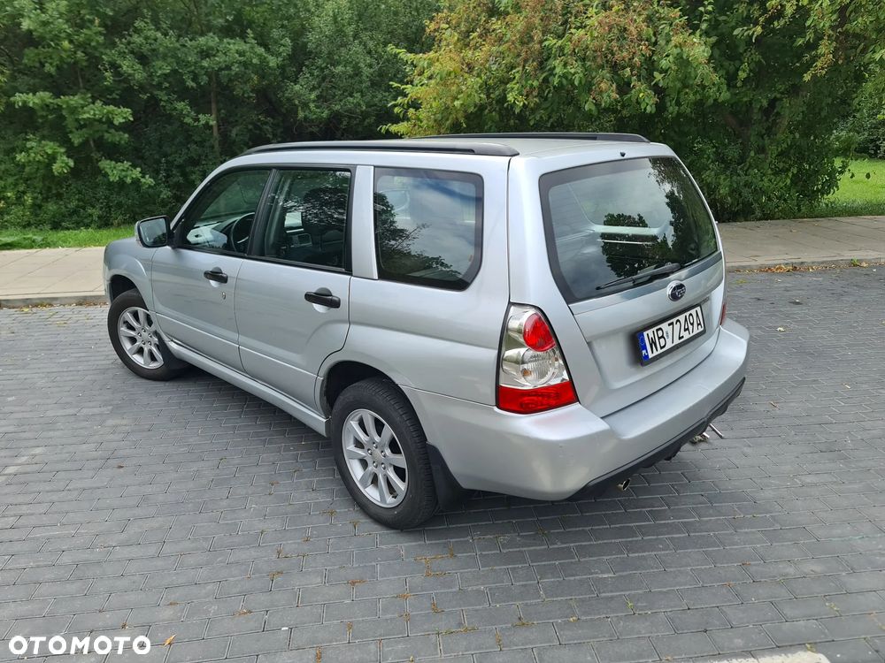 Subaru Forester 2.0 X - 2