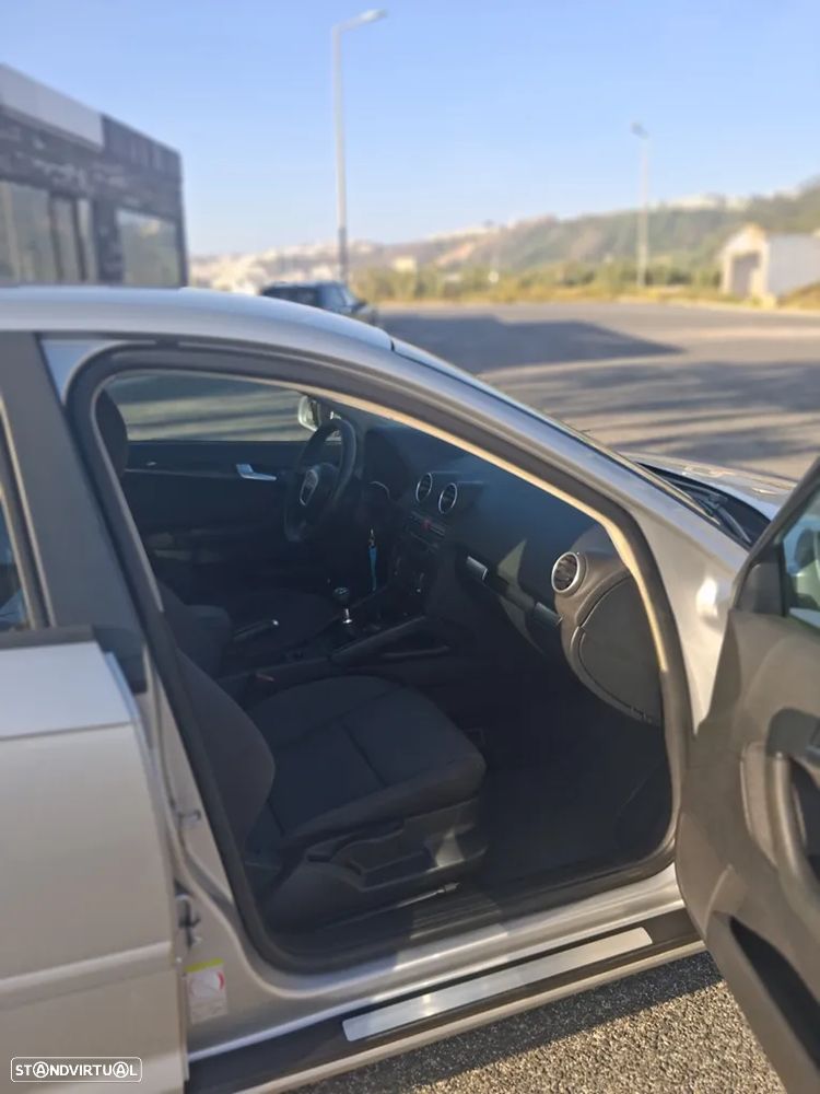 Audi A3 Sportback 2.0 TDi Sport - 8