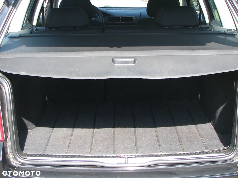 Volkswagen Passat 1.9 TDI - 8