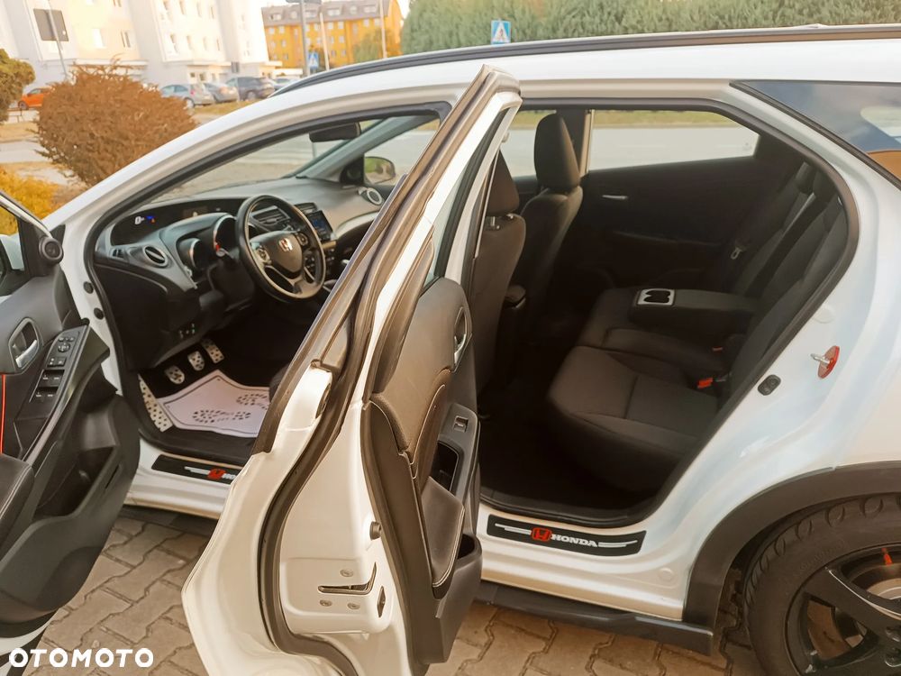 Honda Civic 1.6 i-DTEC Style Edition - 16