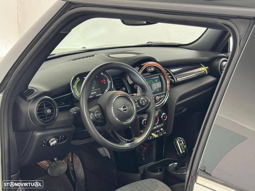 MINI 3 Portas Cooper SE Premium P. Classic - 33