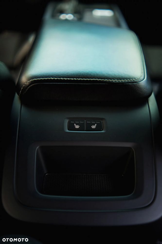 Volvo XC 60 T5 AWD Geartronic RDesign - 17