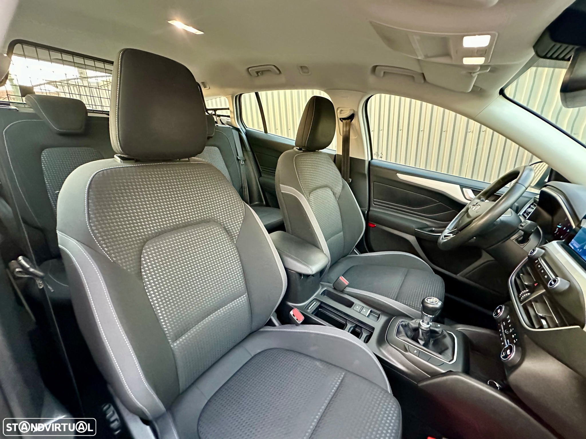 Ford Focus SW 1.5 EcoBlue S&S COOL&CONNECT DESIGN - 30