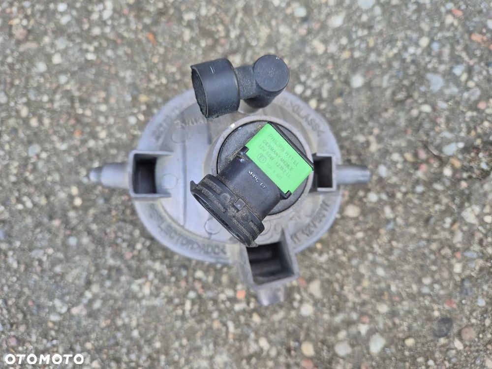 Mazda 3 BK Rx8 5 6 Cx5 I 12- halogen prawy - 2