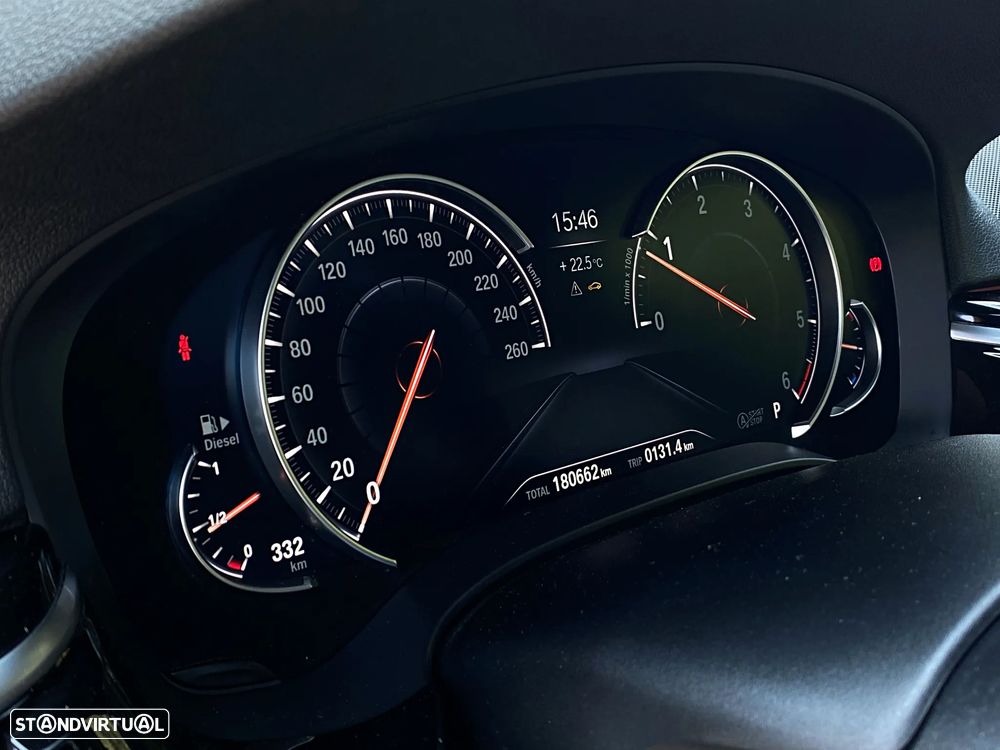 BMW 525 d Pack M Auto - 29