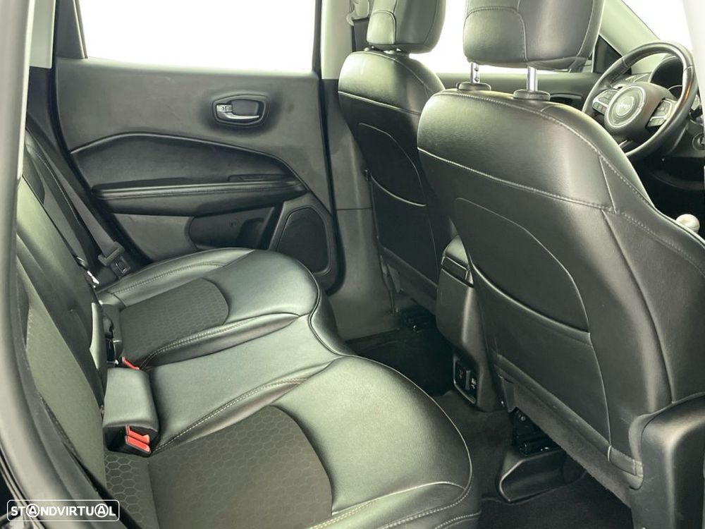 Jeep Compass 1.6 M-Jet Limited - 23
