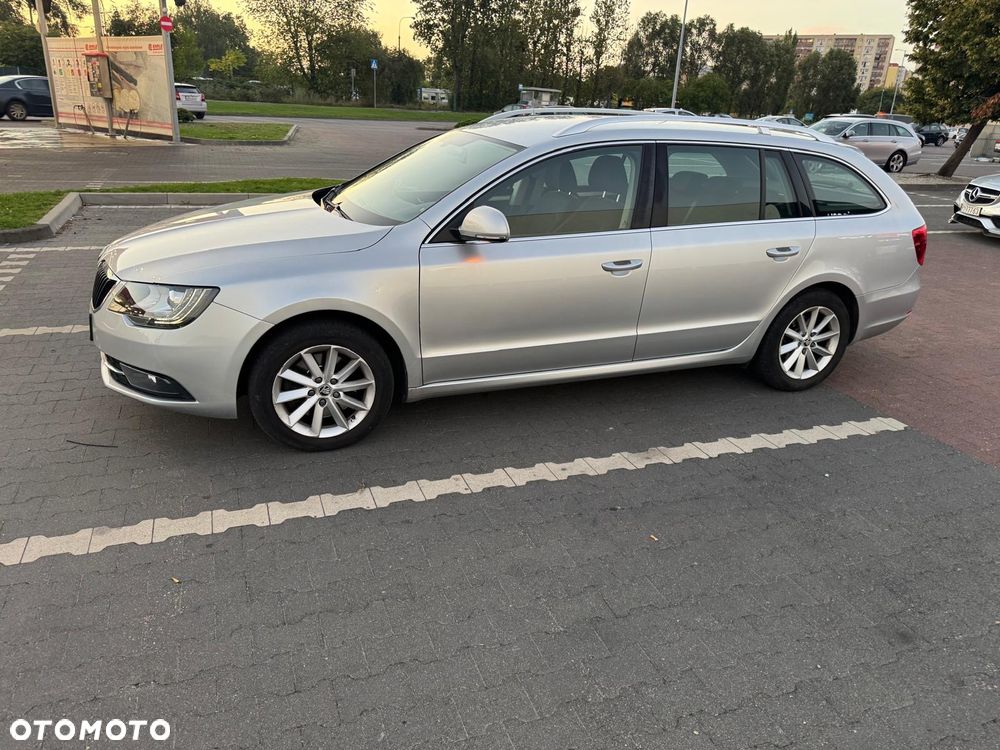 Skoda Superb 2.0 TDI Active - 12