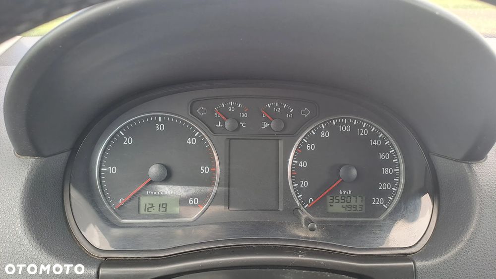 Volkswagen Polo 1.9 TDI - 15