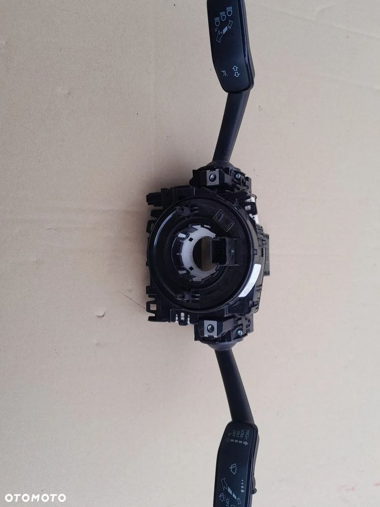 Vw Touran III Taśma kierownicza 5Q0953549F