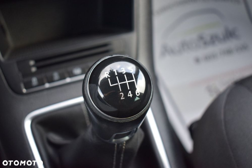 Volkswagen Tiguan - 37