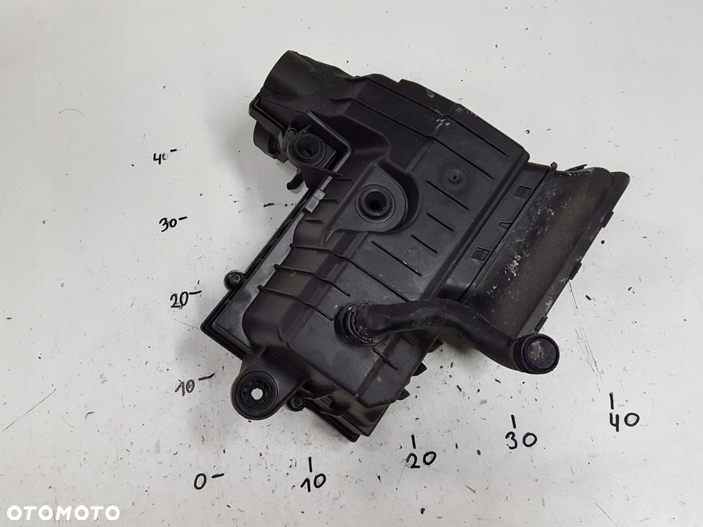 OCTAVIA 3 III 1.6 TDI CLH OBUDOWA FILTRA POWIETRZA - 2
