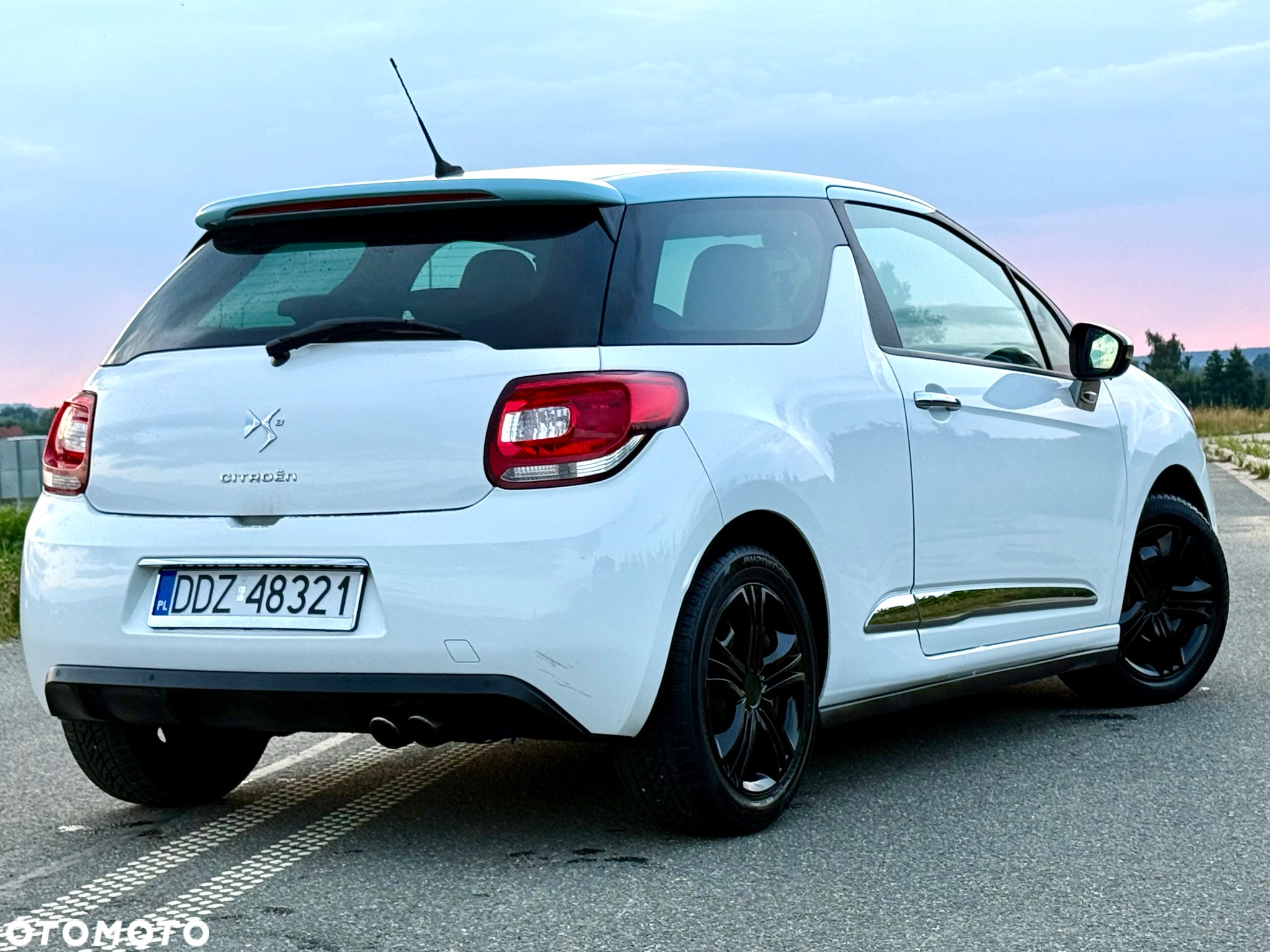 Citroën DS3 1.6 THP SportChic - 4