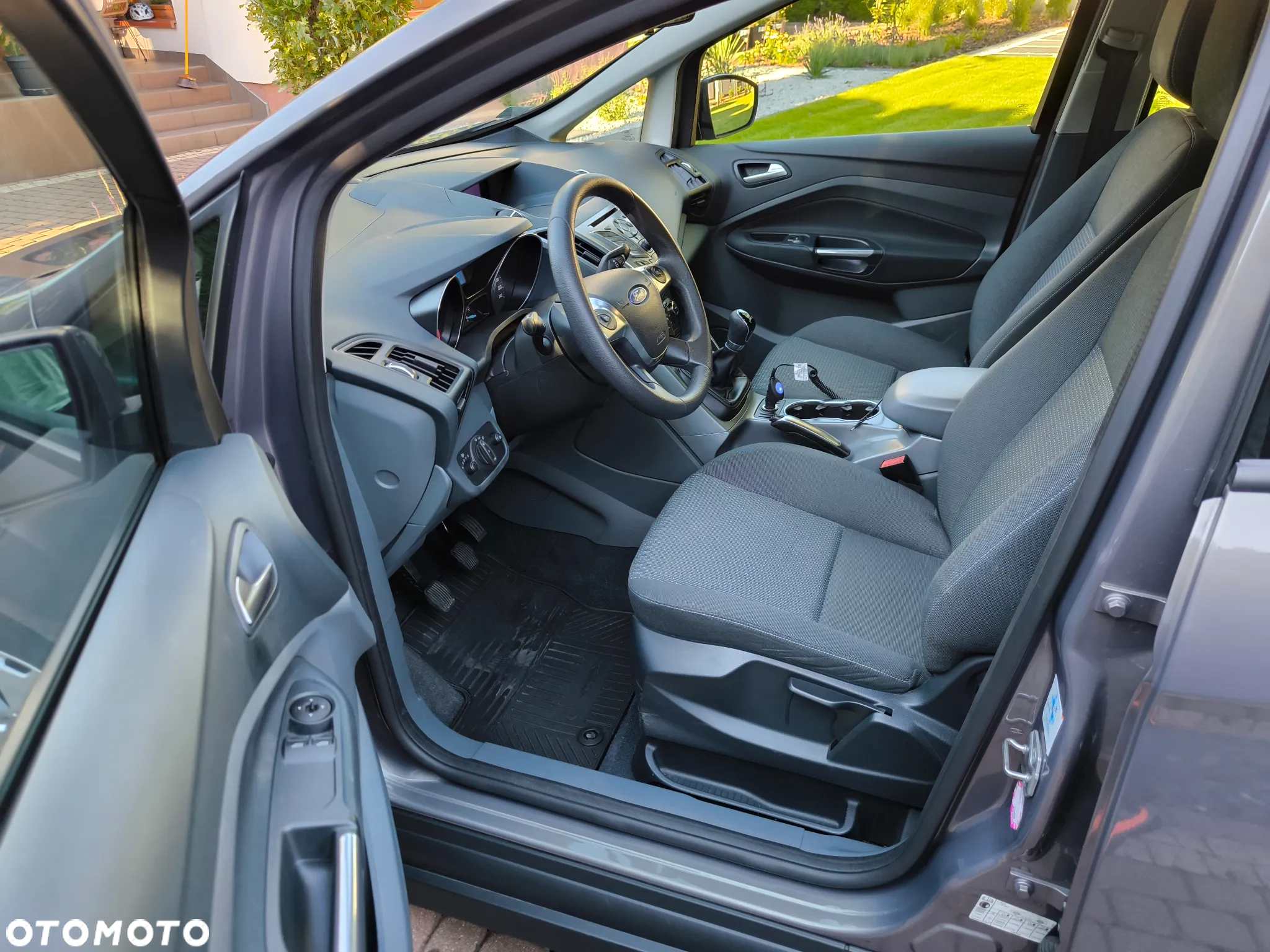 Ford C-MAX 1.6 Trend - 29