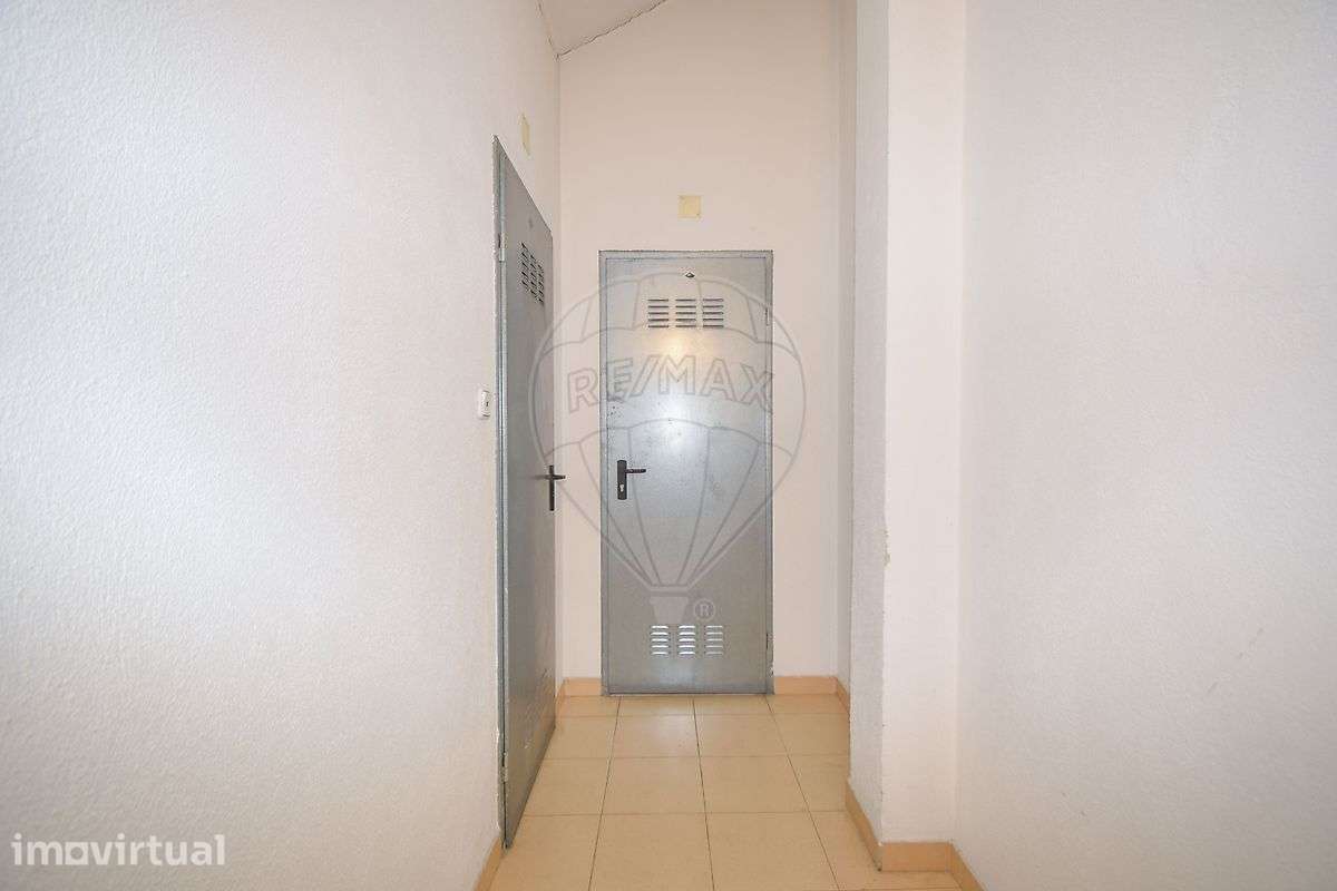 Apartamento T3 para arrendamento - Grande imagem: 2/24