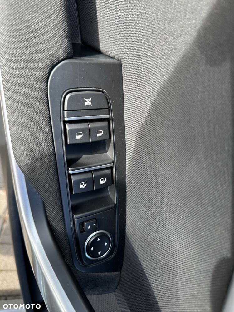 Kia Ceed 1.6 CRDi SCR M - 22