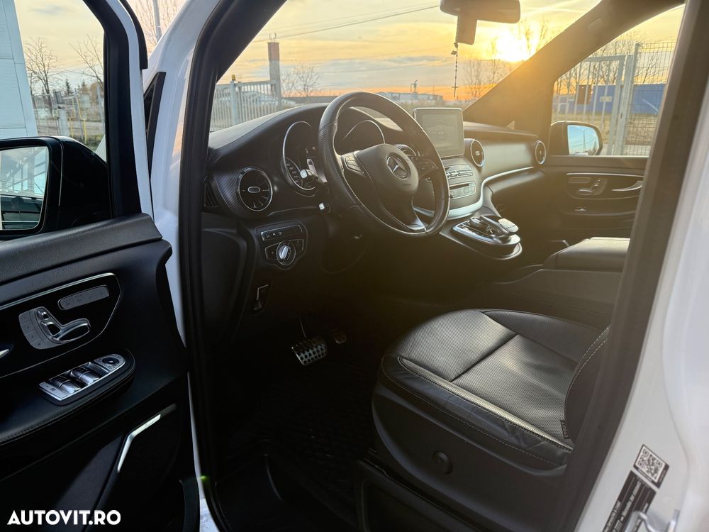 Mercedes-Benz V 300 d Lang 4Matic 9G-TRONIC Exclusive - 14