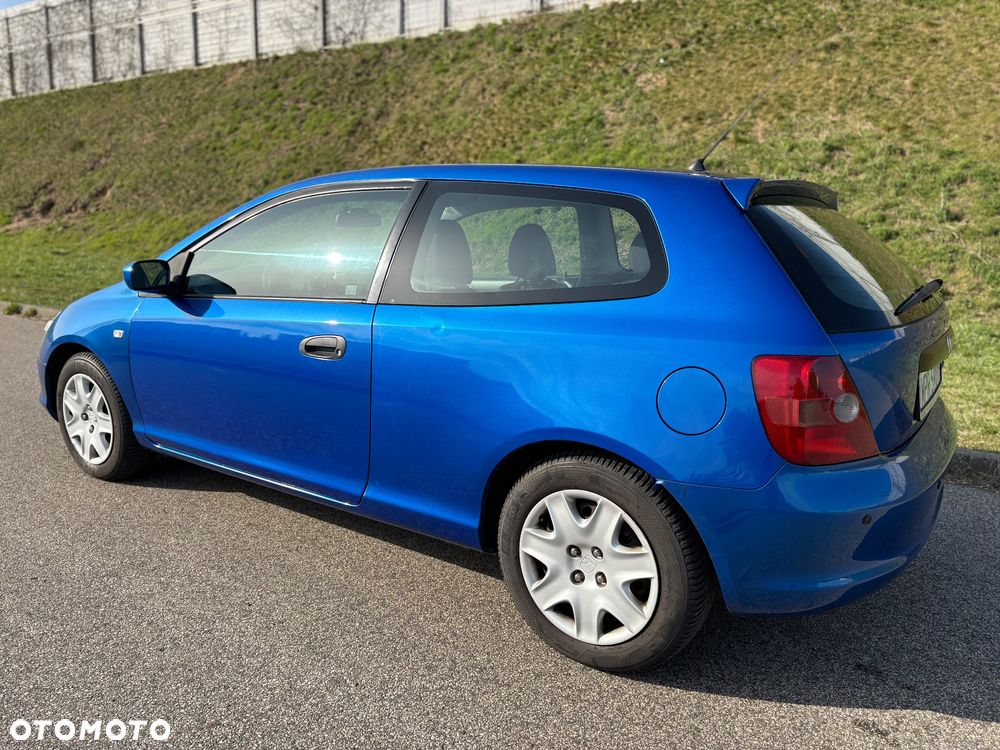 Honda Civic 1.6i ES - 4