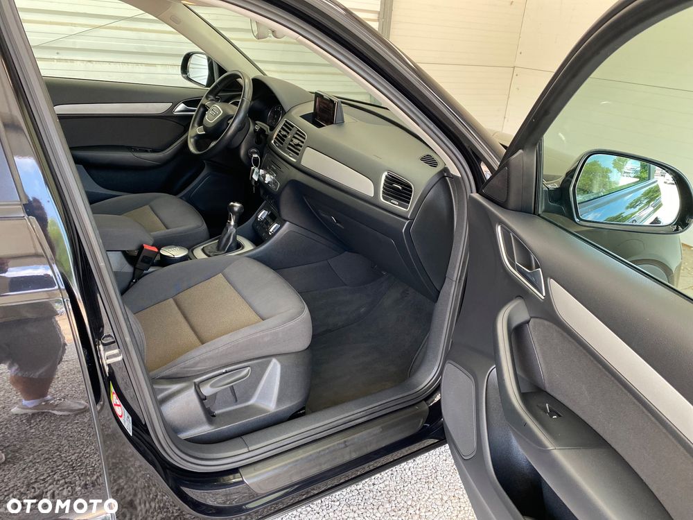 Audi Q3 2.0 TDI Edycja Specjalna - 15
