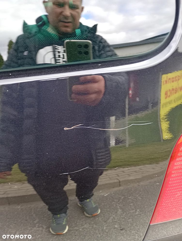 Volkswagen Sharan 2.0 TDI United - 15