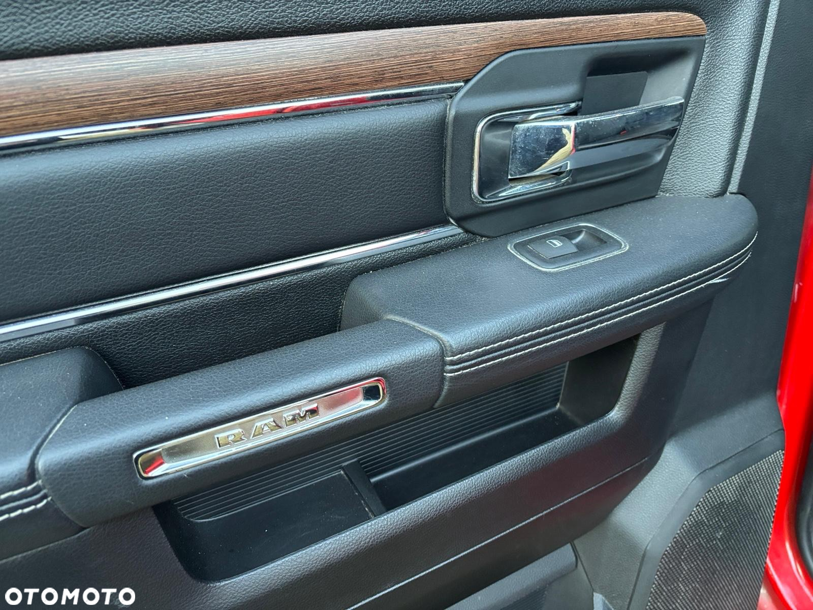 Dodge RAM 1500 5.7 4x4 - 19