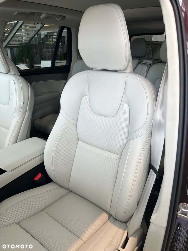 Volvo XC 90 B5 B AWD Ultra Dark 7os - 12