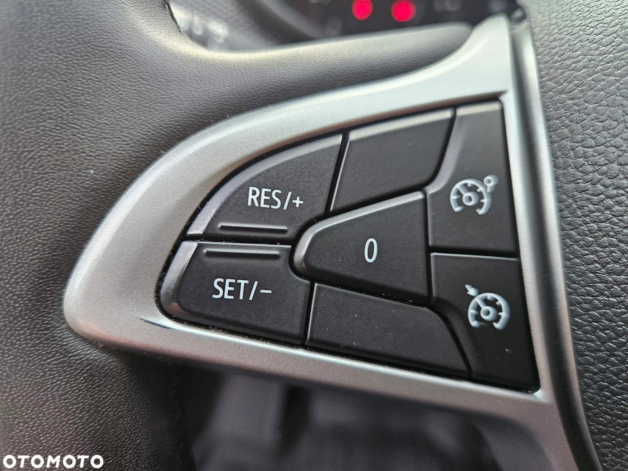 Dacia Sandero - 13