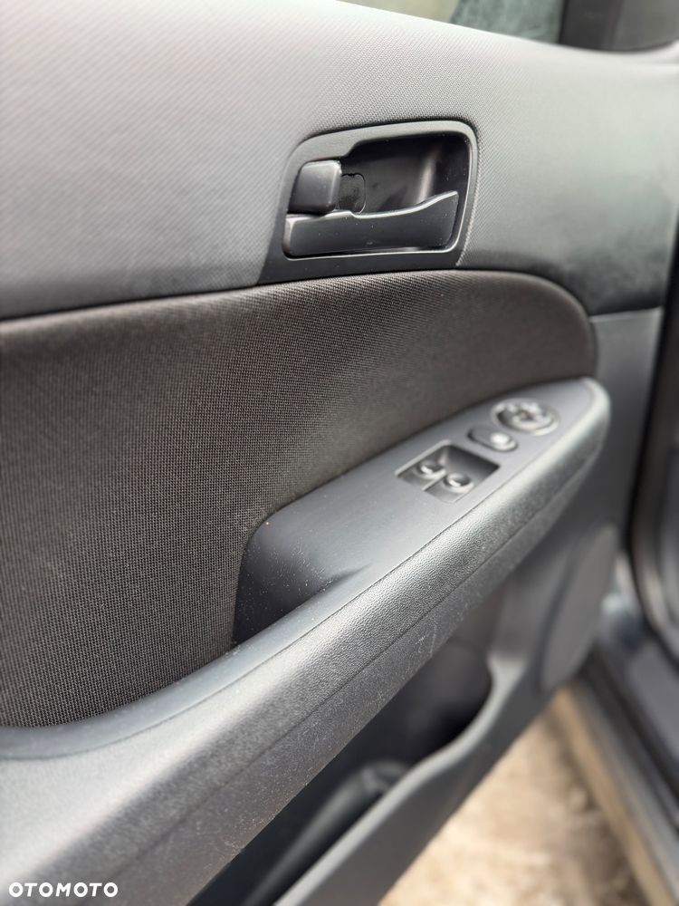 Hyundai i30 1.6 CRDi Classic + - 11