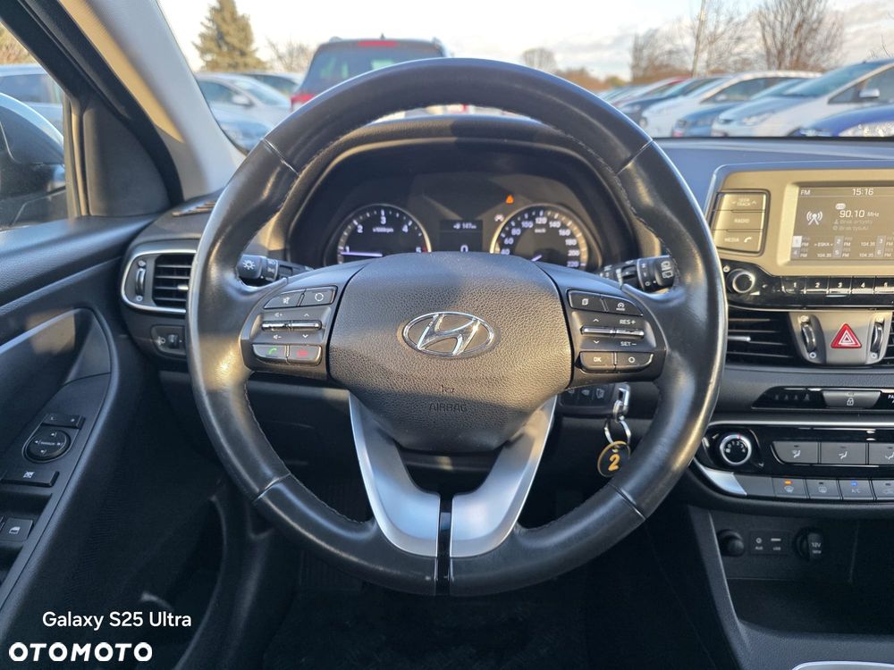 Hyundai i30 1.6 D Comfort - 9
