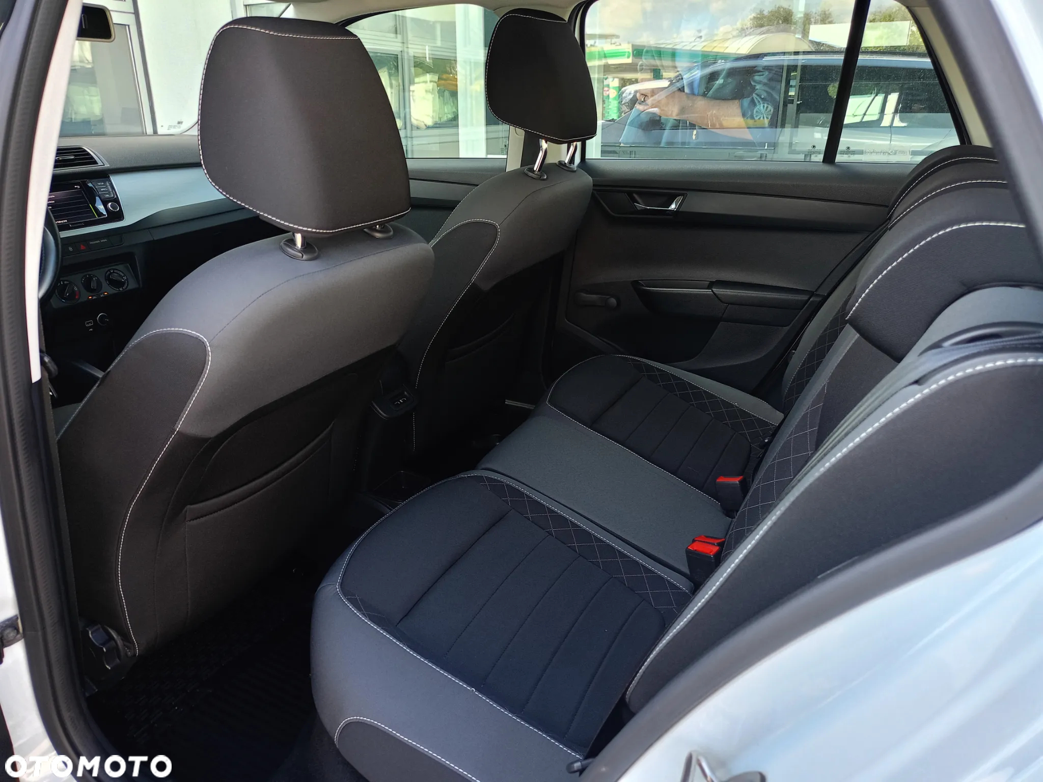 Skoda Fabia 1.0 TSI Ambition - 27