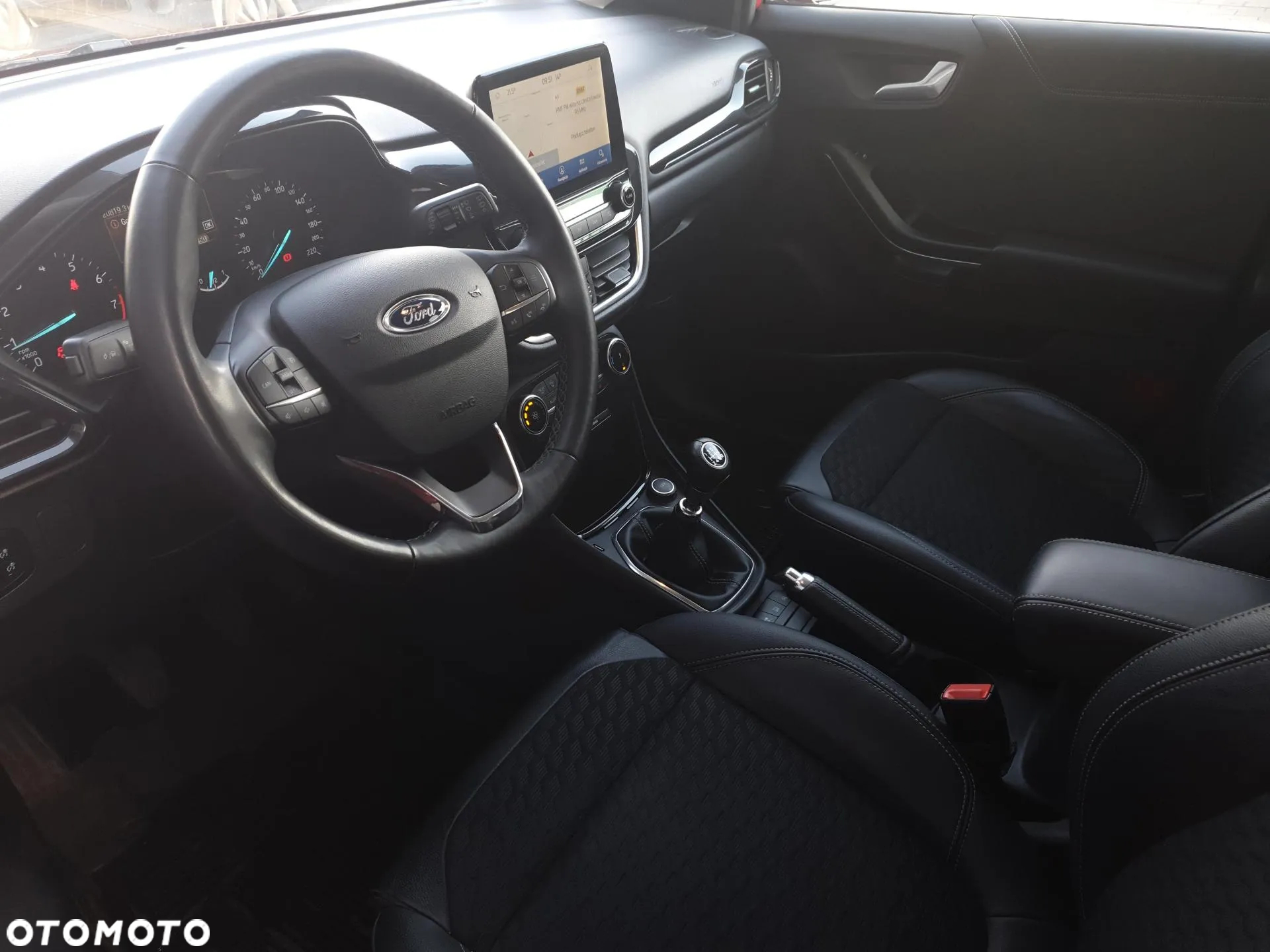 Ford Puma 1.0 EcoBoost Titanium - 10