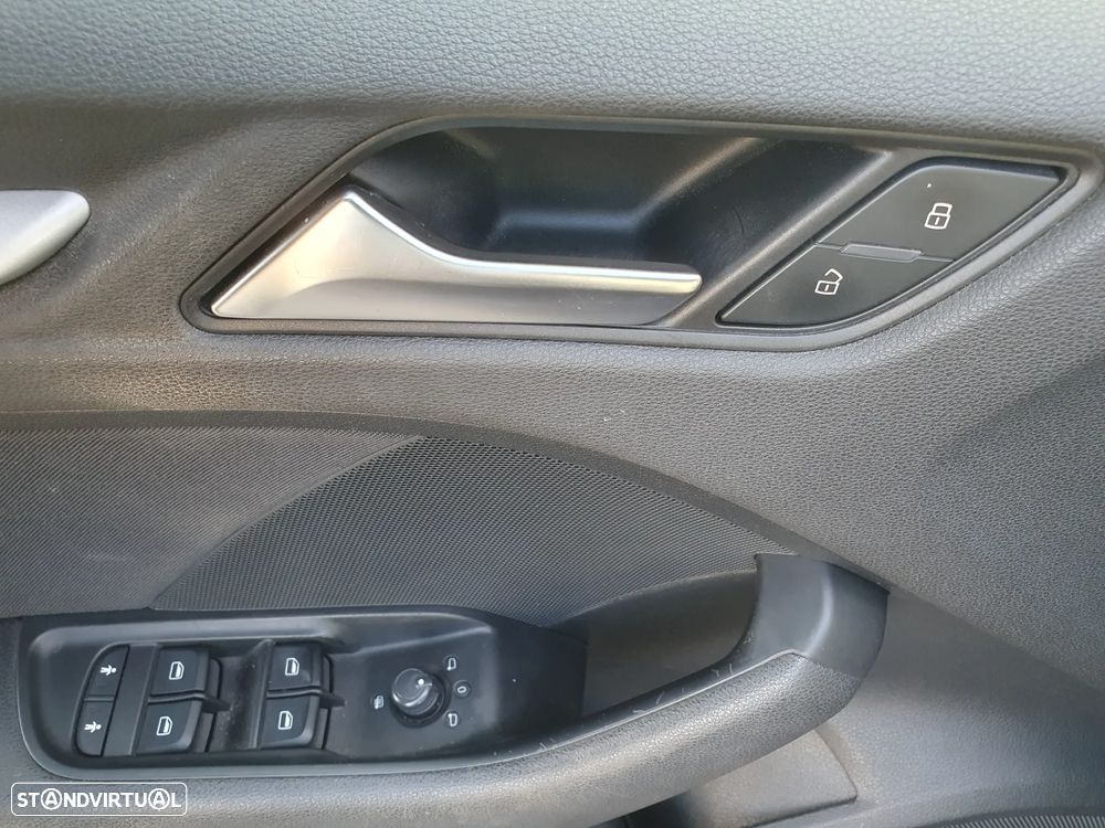 Audi A3 Sportback 1.6 TDI Attraction Ultra - 30