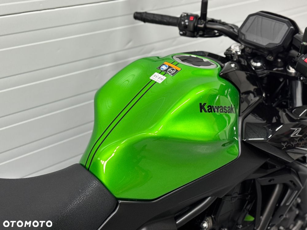 Kawasaki Z - 9