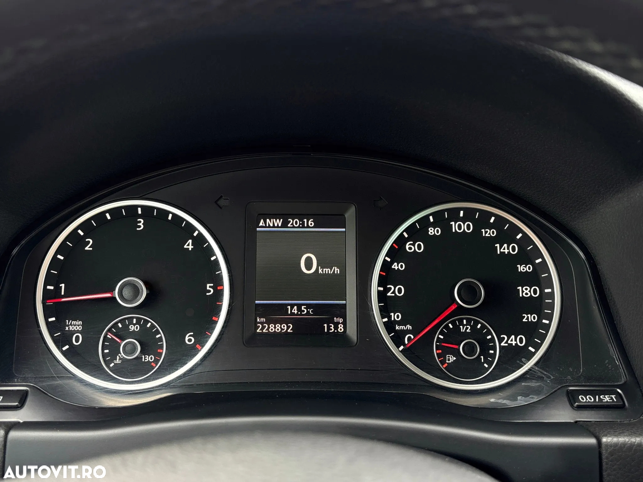 Volkswagen Tiguan 2.0 TDI DPF 4Motion Sport & Style - 27
