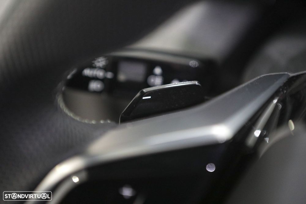 Peugeot 3008 1.2 Hybrid GT e-DCS6 - 21