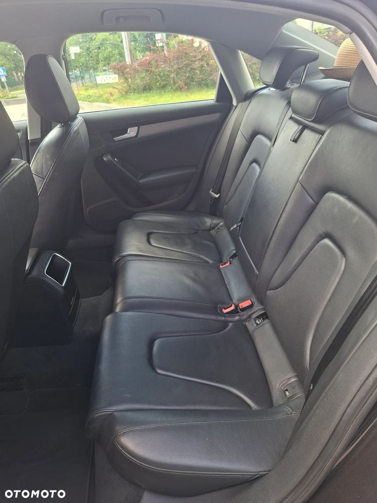 Audi A4 Limousine 2.0 TDI - 12