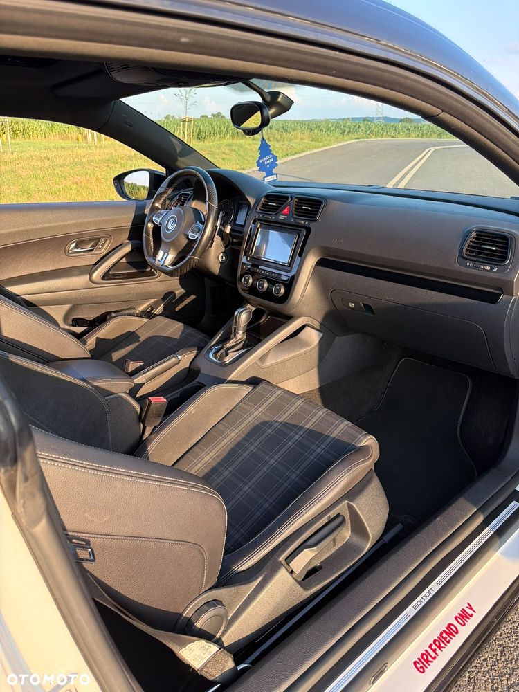 Volkswagen Scirocco - 11