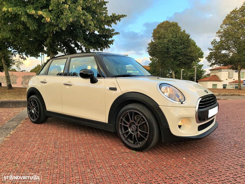 MINI 5 Portas One D - 21