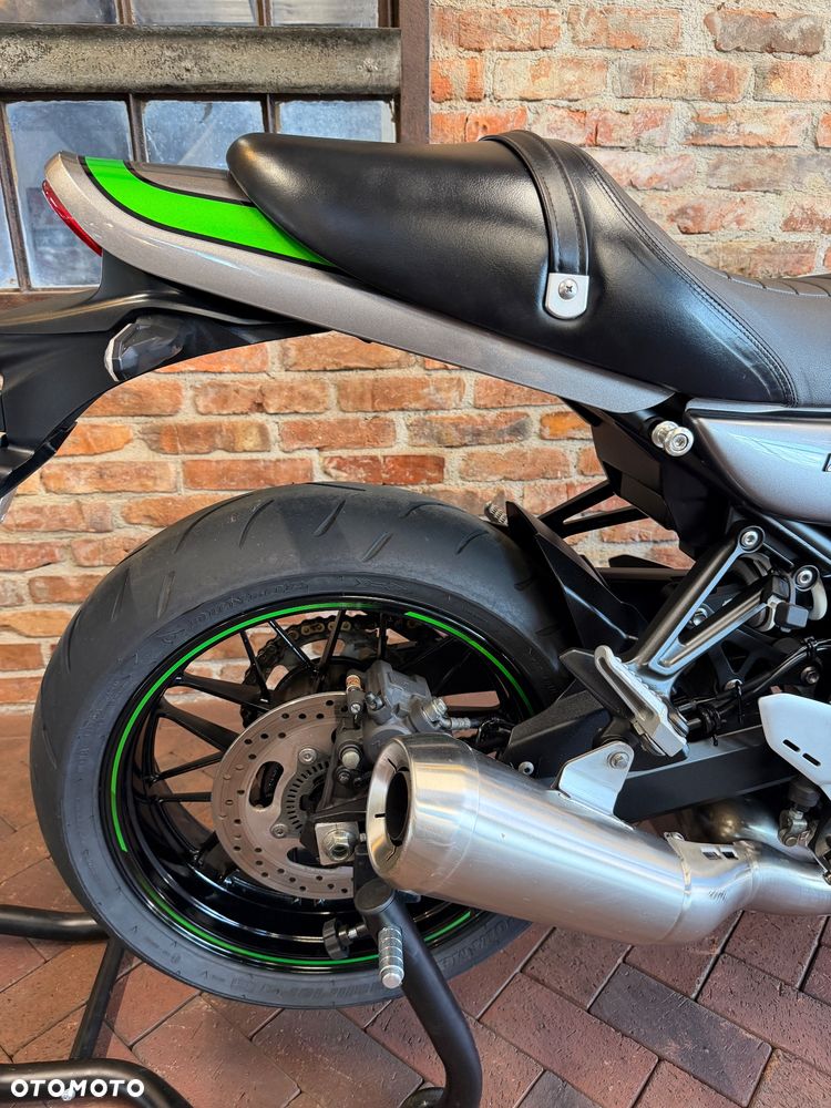 Kawasaki Z 900 RS - 35