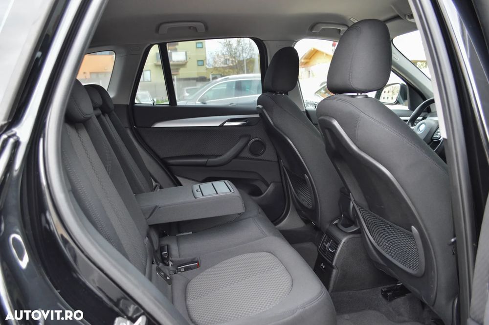 BMW X1 xDrive25e xLine - 29