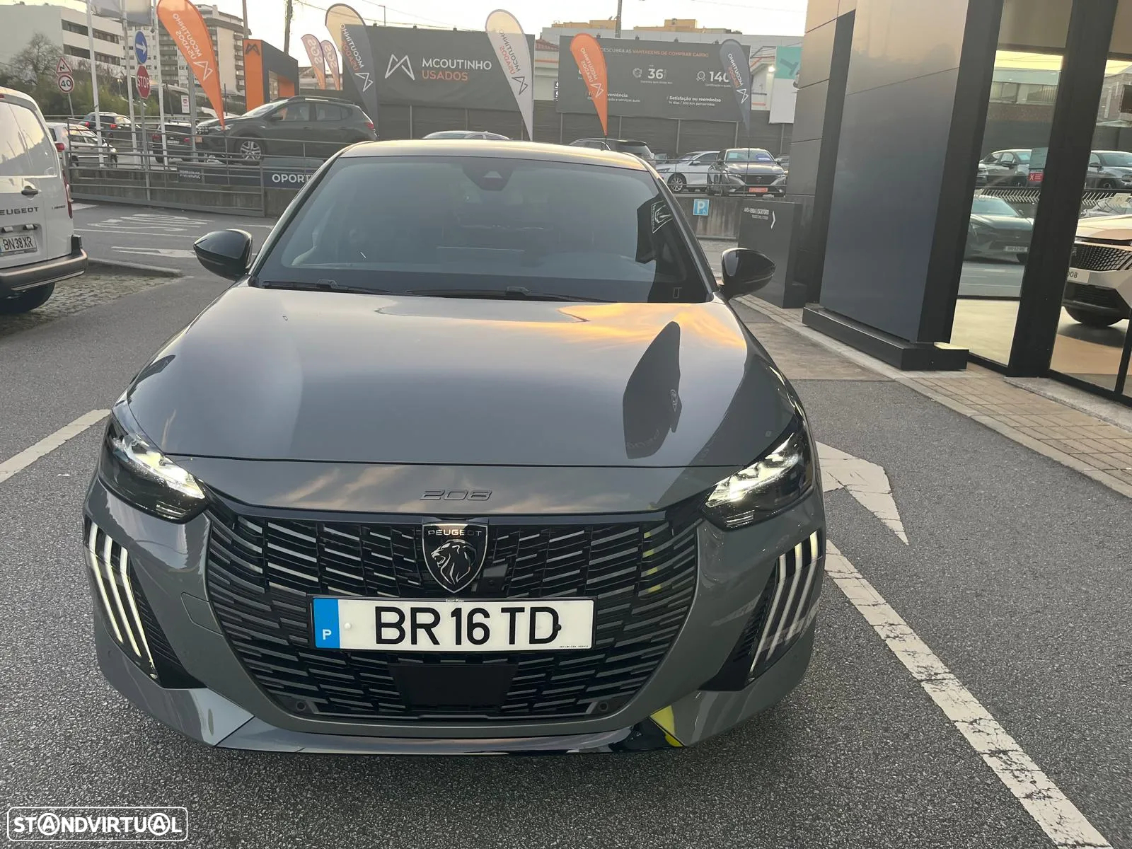 Peugeot 208 1.2 Hybrid GT e-DCS6 - 2