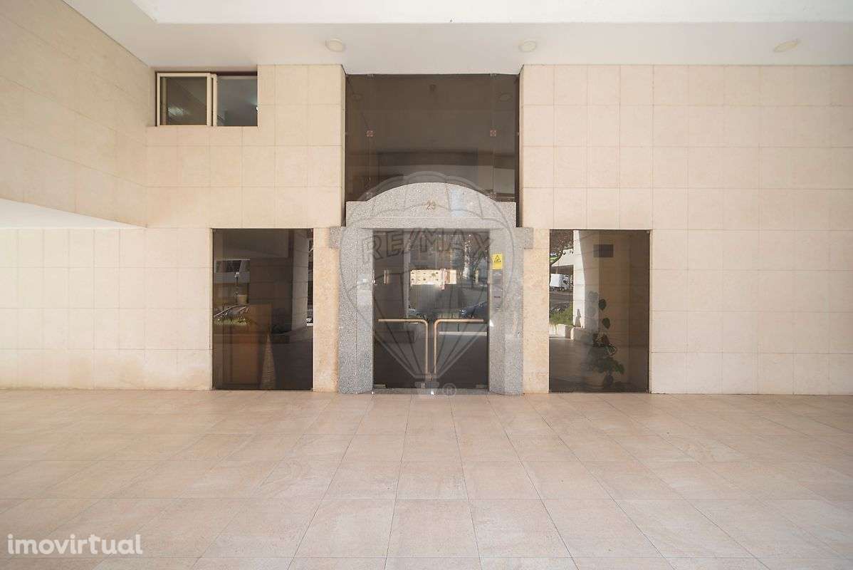 Apartamento T4 para arrendamento - Grande imagem: 3/43