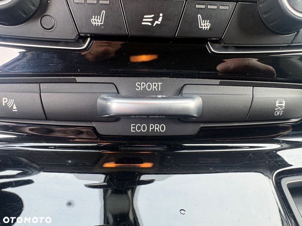 BMW Seria 2 220i Sport - 24