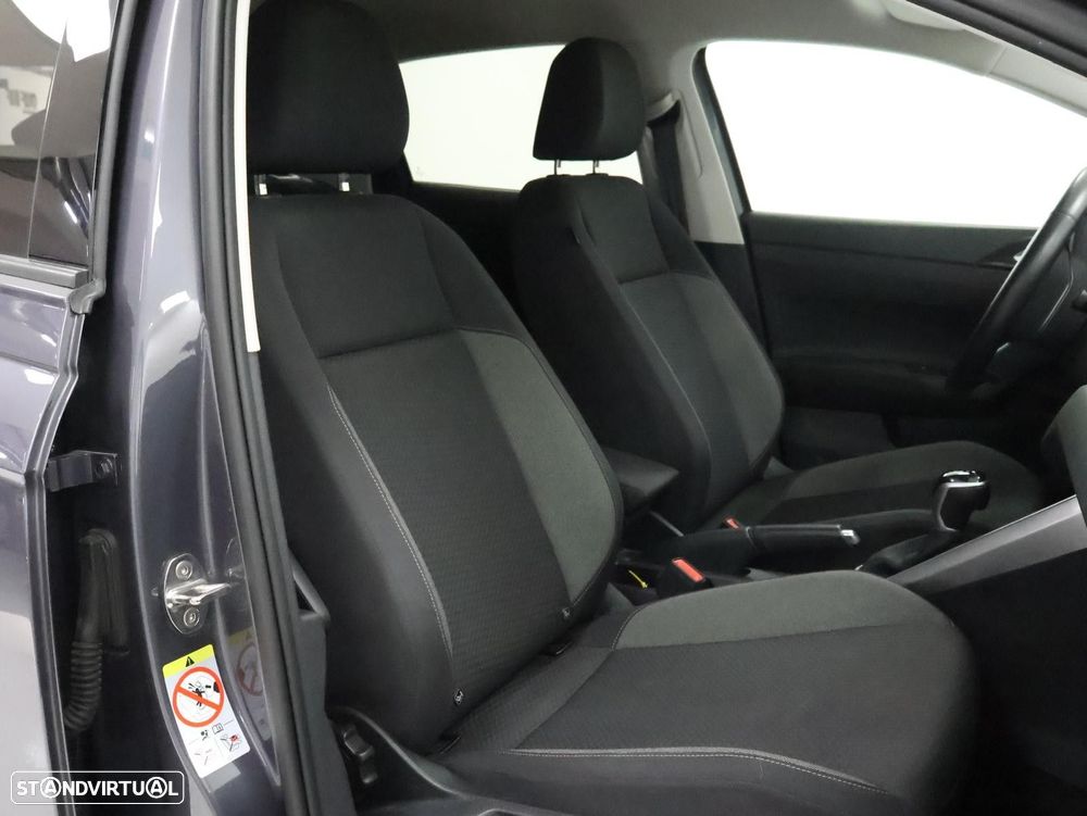 VW Taigo 1.0 TSI Urban DSG - 27