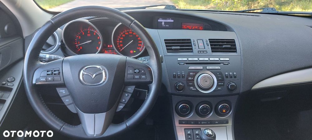 Mazda 3 1.6 Active - 17