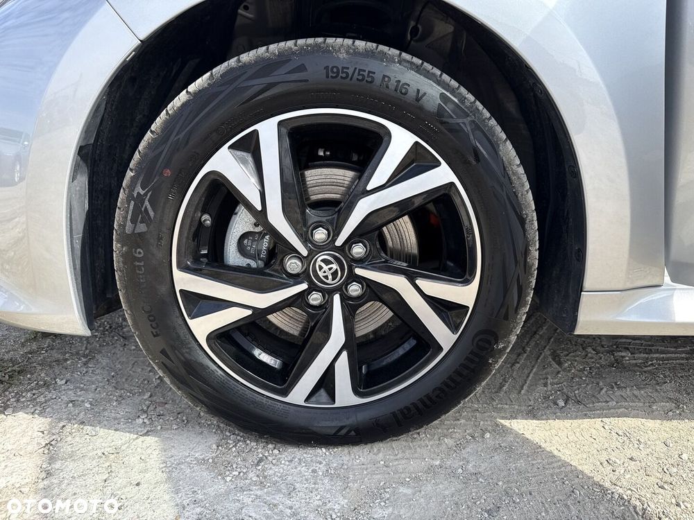 Toyota Yaris Hybrid 1.5 Style - 21