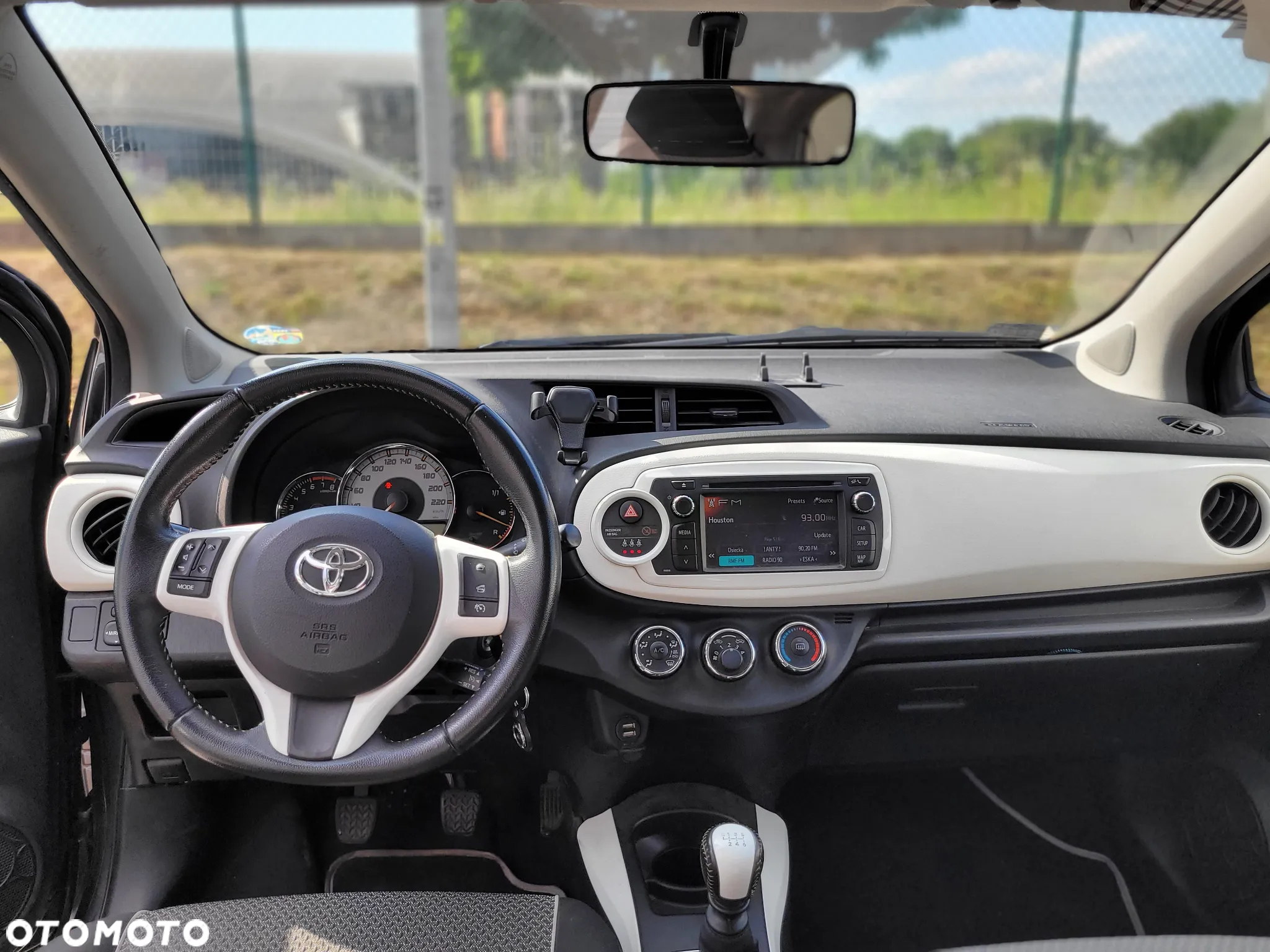 Toyota Yaris 1.33 Prestige - 5