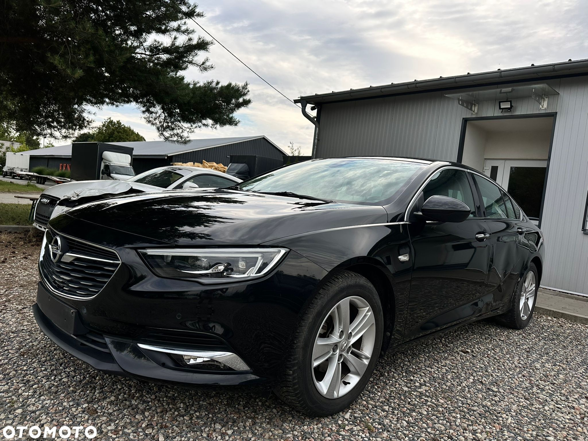 Opel Insignia - 2