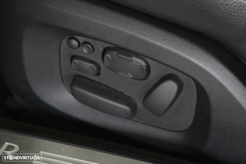 Jaguar XF Sportbrake 2.2 D R-Sport - 27